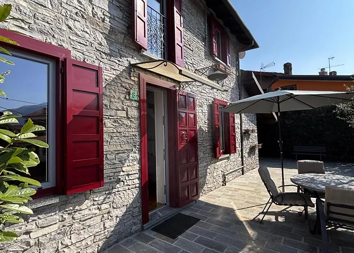 Ester Lakehouse, Graziosa Casa Indipendente
